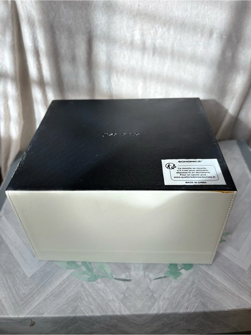 SONGMICS beige  Glass Top Jewelry Box Organizer 2 Drawers Gold Hardware